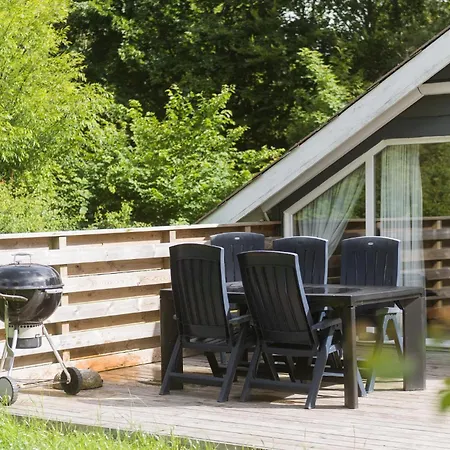 Hébergement de vacances Lovely In With Kitchen *